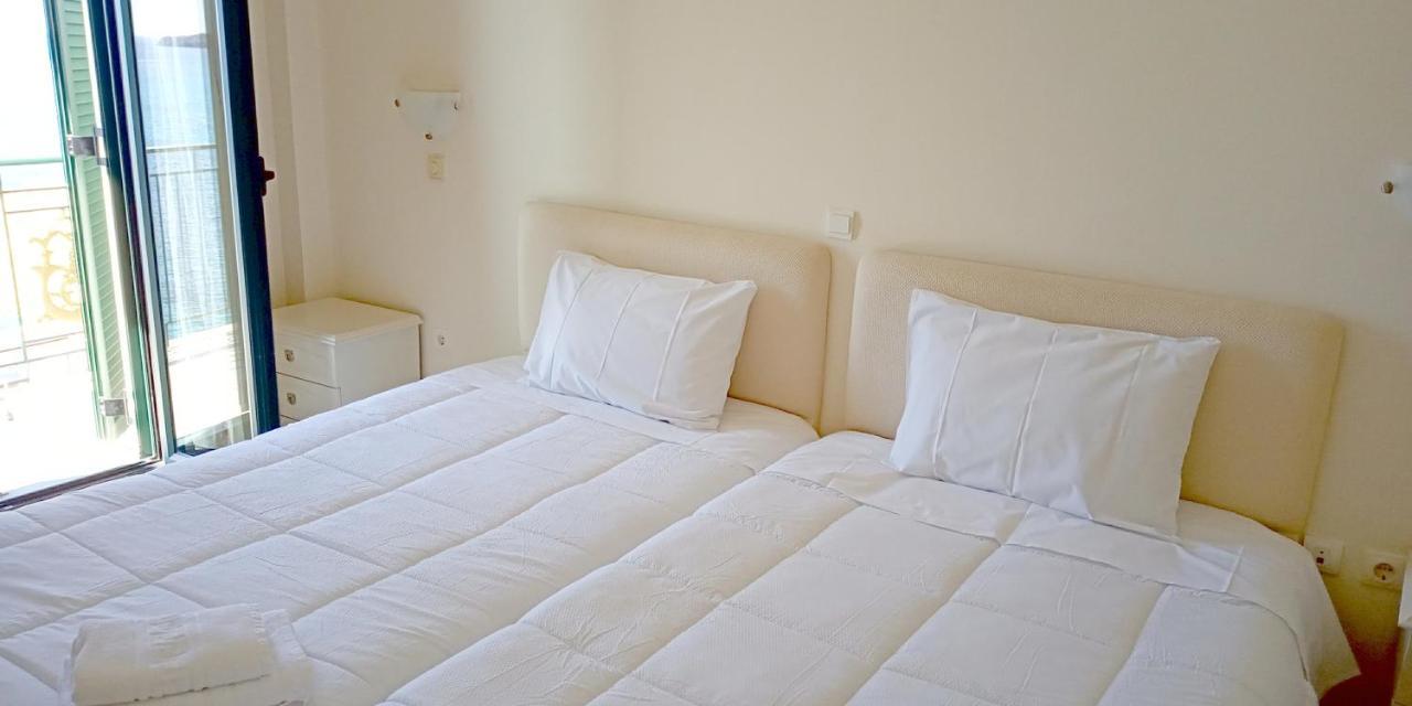 Gorgones, Sea-Front, Great View Aparthotel การ์ดามมีลี ภายนอก รูปภาพ