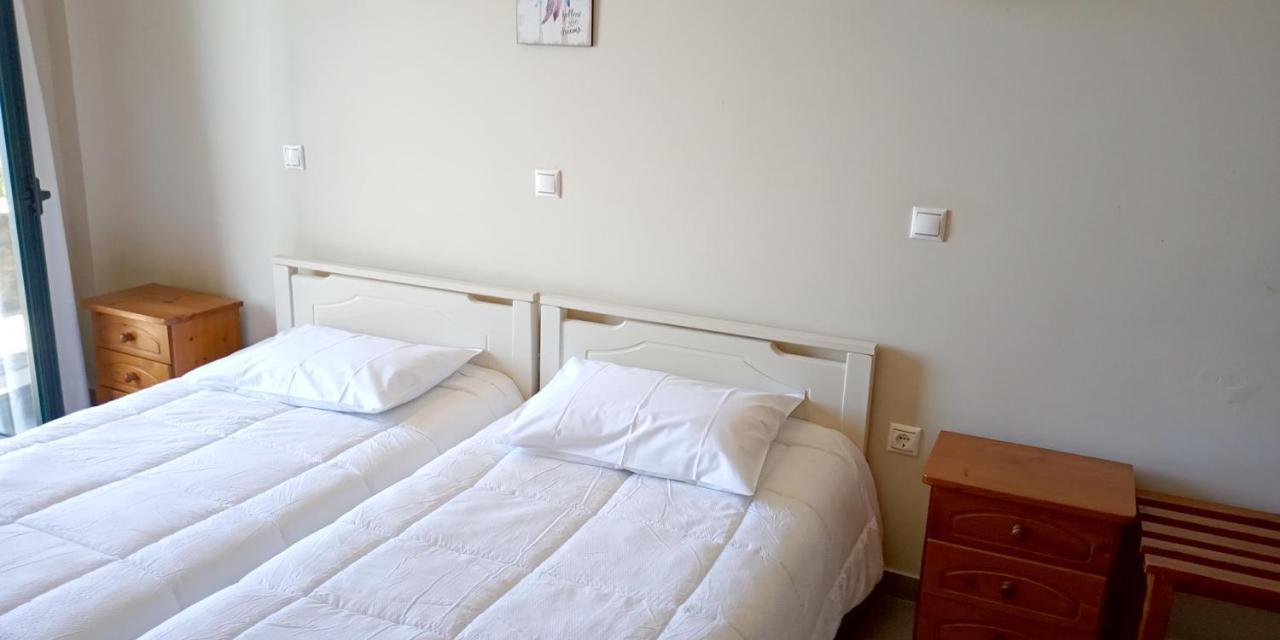 Gorgones, Sea-Front, Great View Aparthotel การ์ดามมีลี ภายนอก รูปภาพ